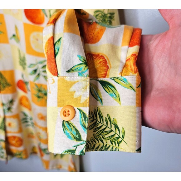 AUGUST SILK Button Up Blouse 4 100% Silk Citrus Fruit Floral Cheerful Fun Quirky - Picture 3 of 8